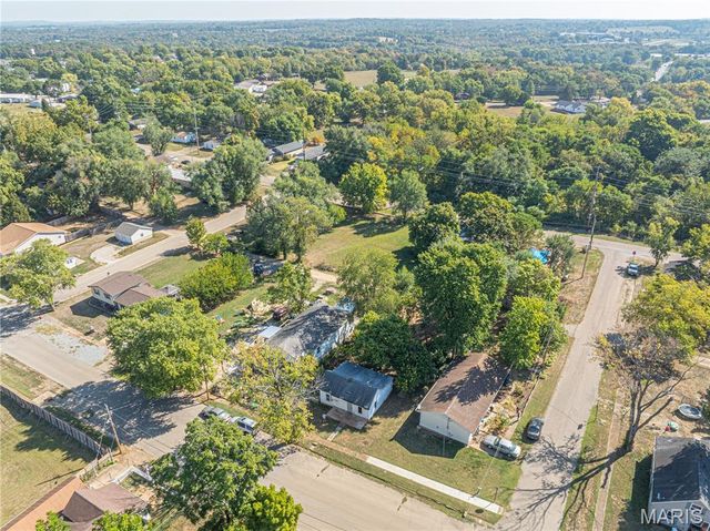 508 S Vandervoot Street, Desloge, MO 63601