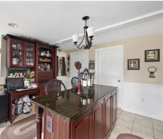 560 Allen Ave, North Attleboro, MA 02760