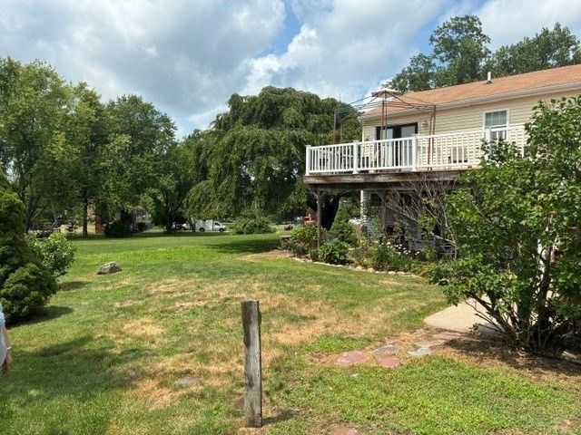 560 Allen Ave, North Attleboro, MA 02760