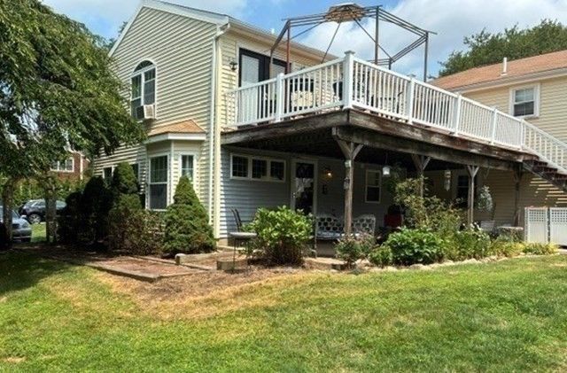 560 Allen Ave, North Attleboro, MA 02760