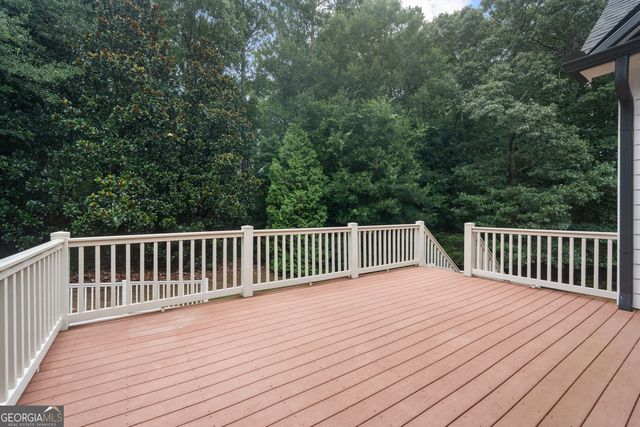 120 Crystal Court, Tyrone, GA 30290