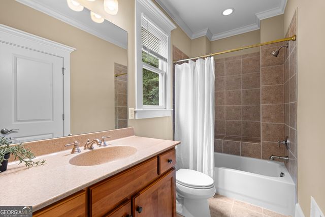 120 Crystal Court, Tyrone, GA 30290