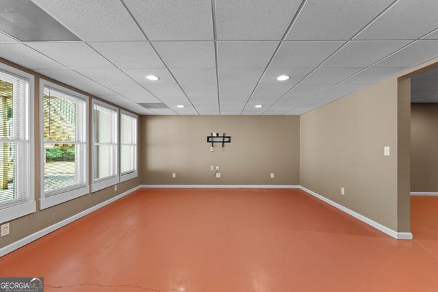 120 Crystal Court, Tyrone, GA 30290