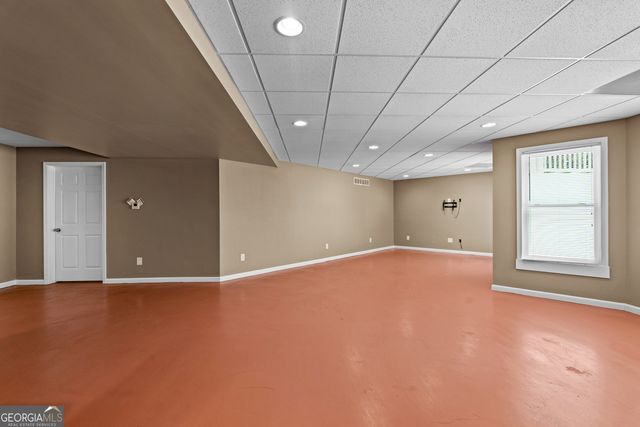 120 Crystal Court, Tyrone, GA 30290