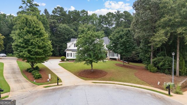 120 Crystal Court, Tyrone, GA 30290