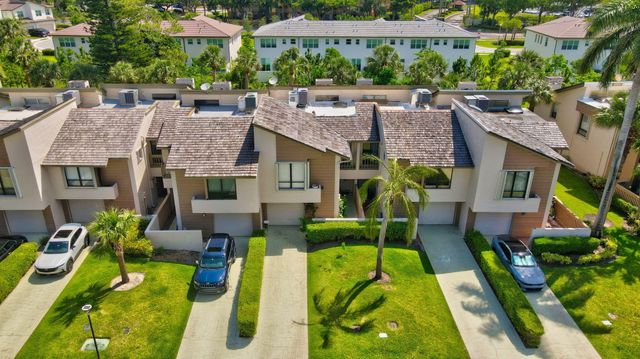 22922 Ironwedge Drive, Boca Raton, FL 33433