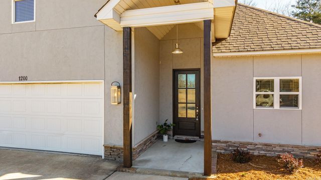 1200 Turnberry Drive, Conway, AR 72034