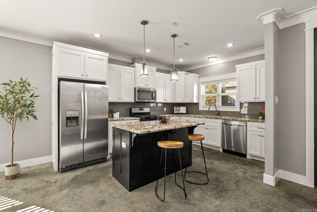 1200 Turnberry Drive, Conway, AR 72034