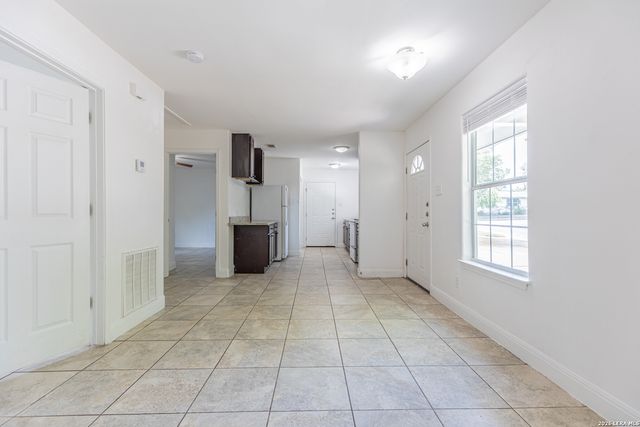 601 Coleman St Unit 2, San Antonio, TX 78208