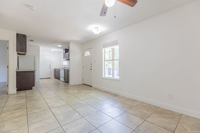 601 Coleman St Unit 2, San Antonio, TX 78208