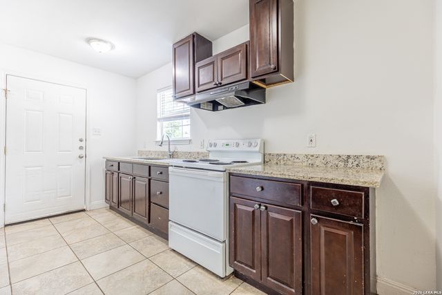 601 Coleman St Unit 2, San Antonio, TX 78208