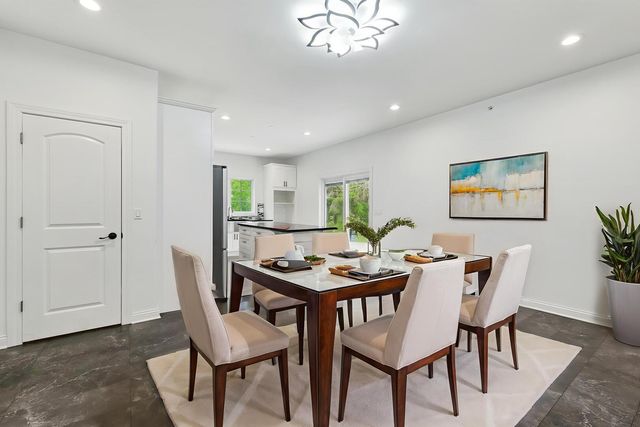 3026 Jackson Drive, Arlington Heights, IL 60004