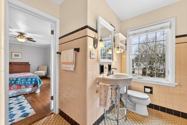 211 N 88th STREET, Wauwatosa, WI 53226