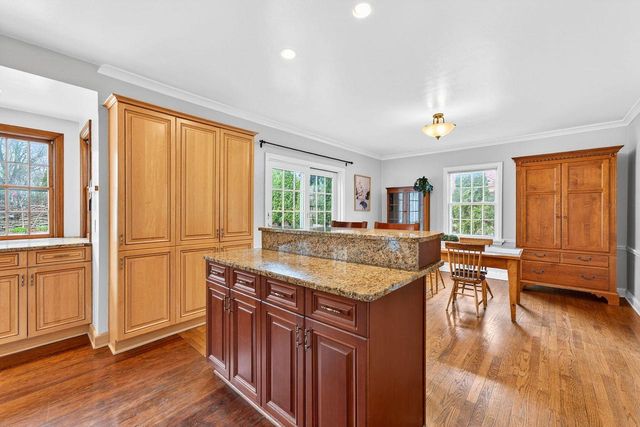 211 N 88th STREET, Wauwatosa, WI 53226