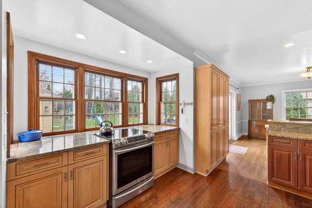 211 N 88th STREET, Wauwatosa, WI 53226