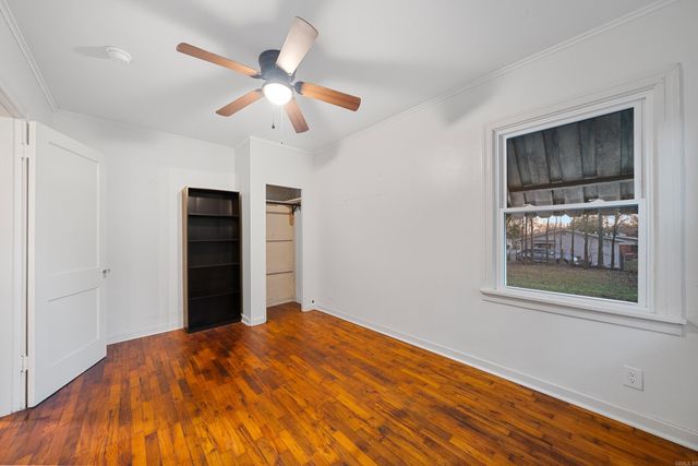 907 Garland Ave Avenue, Hot Springs, AR 71913