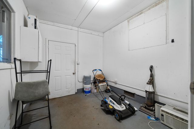 907 Garland Ave Avenue, Hot Springs, AR 71913