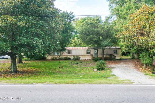 628 Middle Sound Loop Road, Wilmington, NC 28411