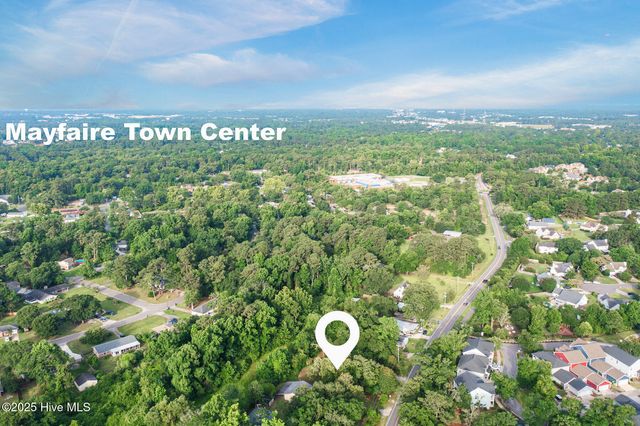 628 Middle Sound Loop Road, Wilmington, NC 28411