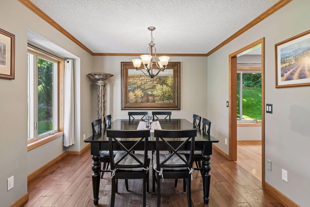 35 Marcin Hill, Burnsville, MN 55337