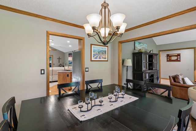 35 Marcin Hill, Burnsville, MN 55337