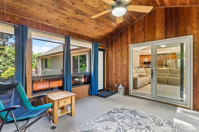 35 Marcin Hill, Burnsville, MN 55337
