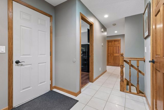 35 Marcin Hill, Burnsville, MN 55337
