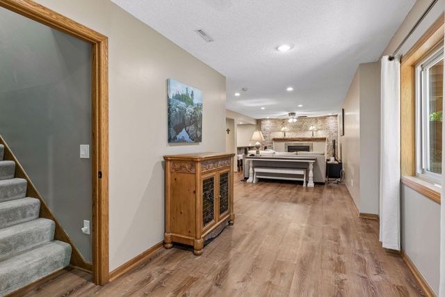 35 Marcin Hill, Burnsville, MN 55337