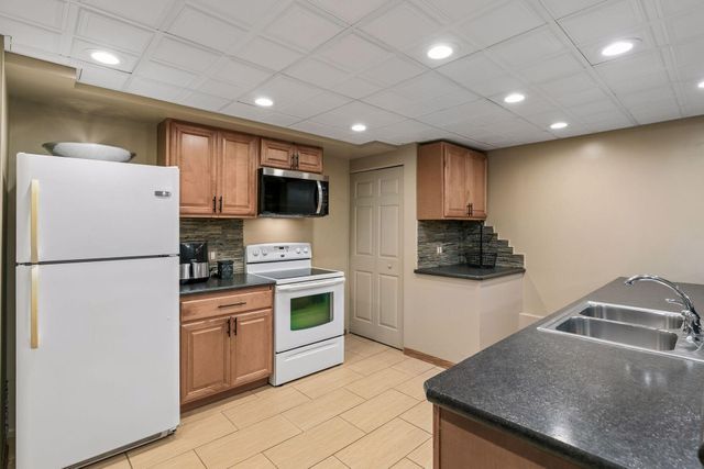 35 Marcin Hill, Burnsville, MN 55337