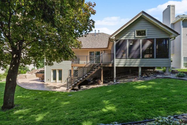 35 Marcin Hill, Burnsville, MN 55337