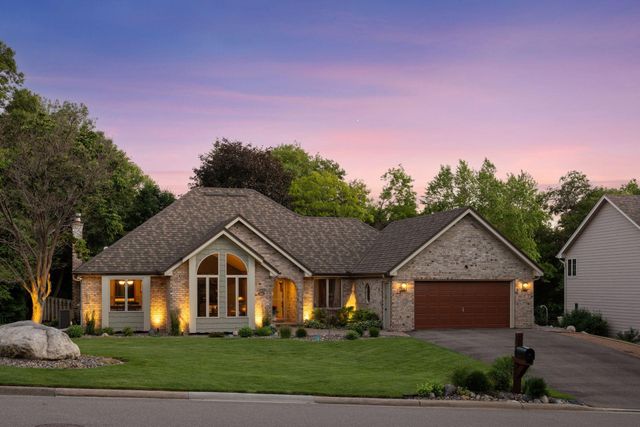35 Marcin Hill, Burnsville, MN 55337