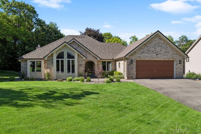 35 Marcin Hill, Burnsville, MN 55337