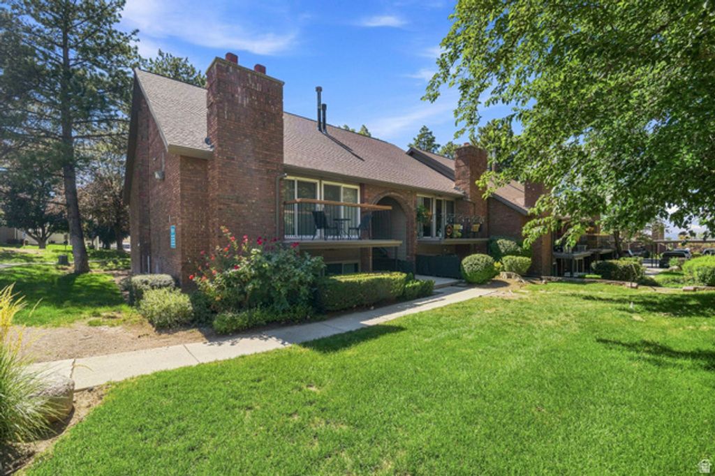 1241 E COTTONWOOD HILLS DR, Sandy, UT 84094 — exterior