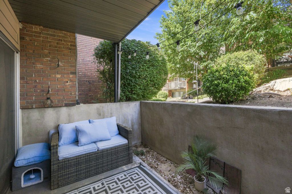 1241 E COTTONWOOD HILLS DR, Sandy, UT 84094 — photo 4