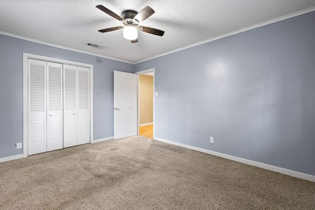 1100 Gardenia Ln., Longview, TX 75601