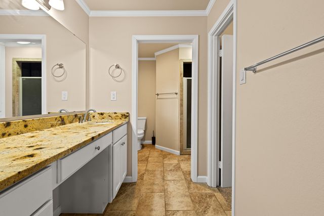 1100 Gardenia Ln., Longview, TX 75601