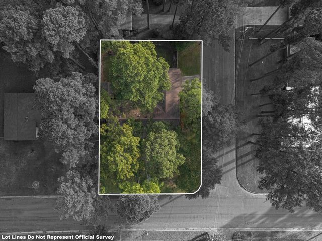 1100 Gardenia Ln., Longview, TX 75601