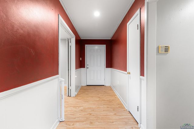 1100 Gardenia Ln., Longview, TX 75601