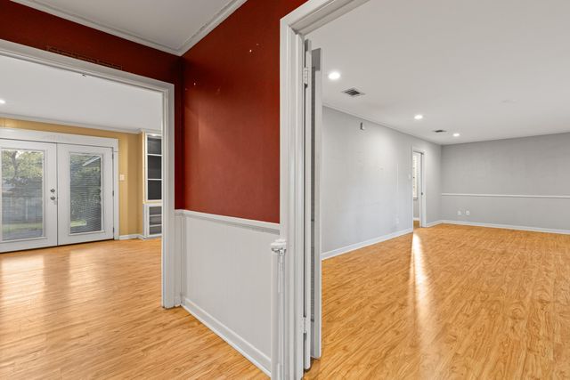 1100 Gardenia Ln., Longview, TX 75601