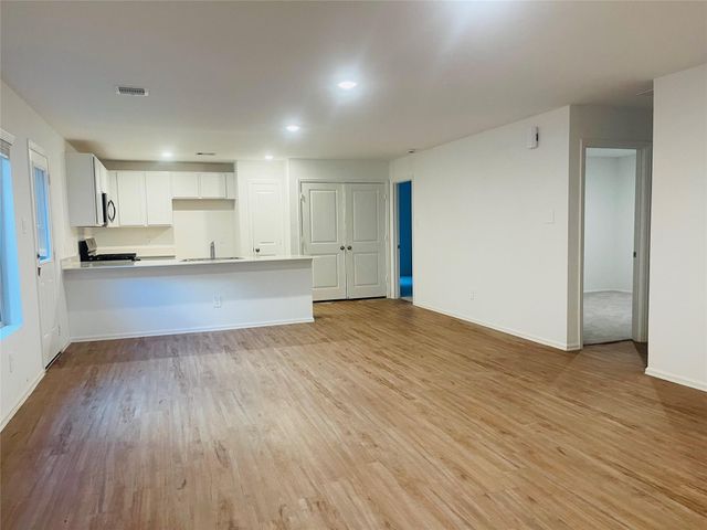 2818 Via Augusta Drive, Conroe, TX 77301