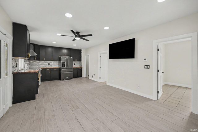 3902 W Western Avenue, South Bend, IN 46619