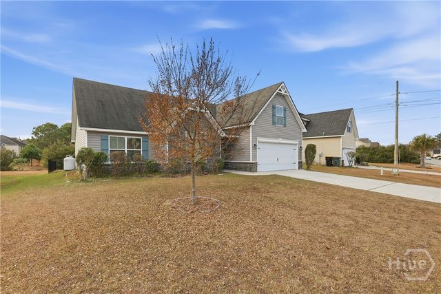 11 Litchfield Drive, Savannah, GA 31419