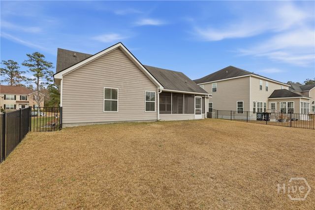 11 Litchfield Drive, Savannah, GA 31419