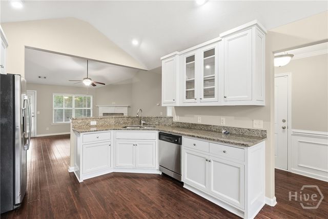 11 Litchfield Drive, Savannah, GA 31419