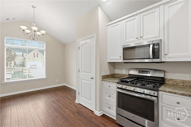 11 Litchfield Drive, Savannah, GA 31419