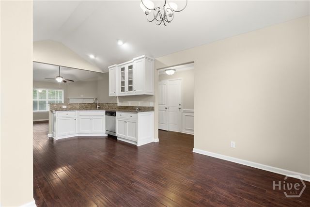 11 Litchfield Drive, Savannah, GA 31419