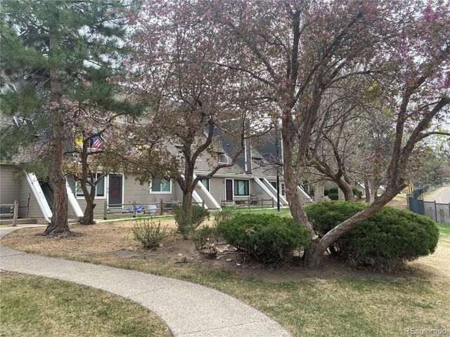 5250 S Huron Way 11-206, Littleton, CO 80120