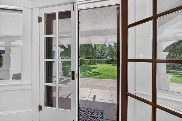 2409 Beverly Pl, Stockton, CA 95204