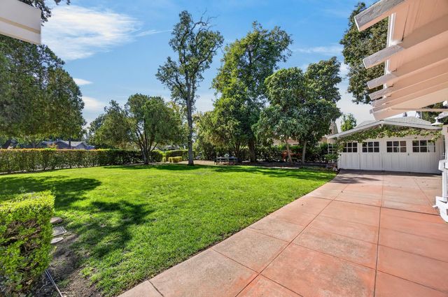2409 Beverly Pl, Stockton, CA 95204