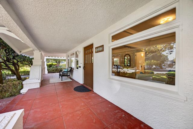 2409 Beverly Pl, Stockton, CA 95204